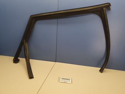 Уплотнитель стекла двери задний правый для Audi A4 B8 2007-2015