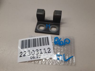 Петля двери передней левой нижняя для Mini Countryman R60 2010-2016