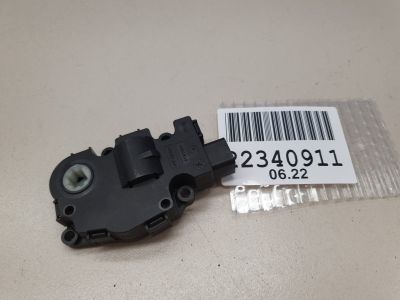 Моторчик заслонки отопителя для Mercedes AMG GT C190 2014-