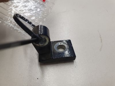 Петля двери передней левой нижняя для Mini Clubman F54 2015-2021