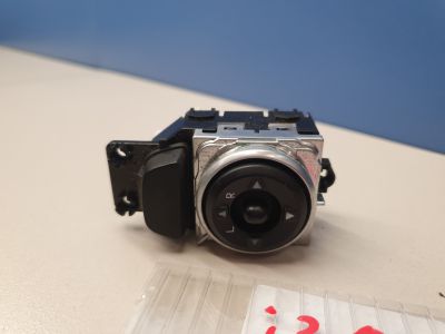 Блок управления зеркалами для Hyundai i30 2012-2017