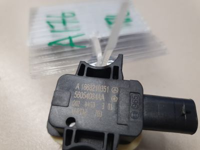 Датчик Airbag для Mercedes A-klasse W176 2012-2018