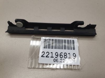 Кронштейн уплотнителя двери задней левой для Audi A6 C6 2004-2011