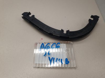 Кронштейн уплотнителя двери задней левой для Audi A6 C6 2004-2011