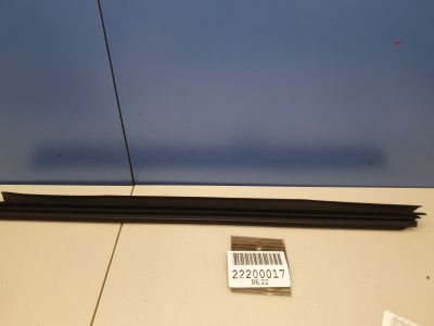 Накладка стекла задней левой двери для Skoda Octavia A5 1Z 2004-2013