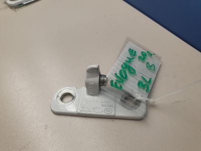 Петля двери задней левой верхняя для Land Rover Range Rover Evoque 2019-