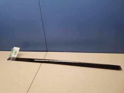 Молдинг стекла задней правой двери для Land Rover Range Rover Velar 2017-