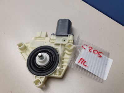 Моторчик стеклоподъёмника передний левый для Mercedes C-klasse W205 2014-