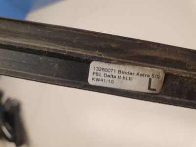 Молдинг стекла задней левой двери для Opel Astra J 2009-2017