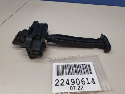 Ограничитель двери задней для BMW 8 G16 Grand Coupe 2019-