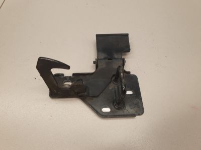 Крючок капота для Audi Q7 4L 2005-2015