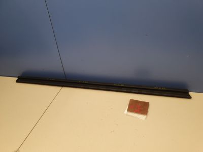 Накладка стекла передней левой двери для BMW X6 F16 2014-2020