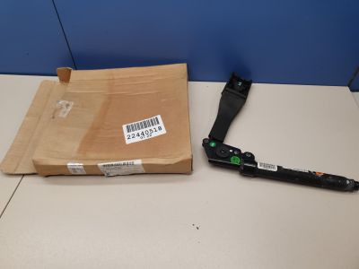 Преднатяжитель ремня безопасности передний правый для Opel Mokka 2012-2019