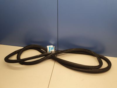 Уплотнитель двери задней правой для Volkswagen Touareg 2002-2010