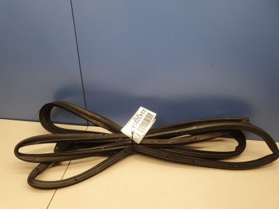 Уплотнитель двери передней правой для Mazda 6 GH 2007-2012