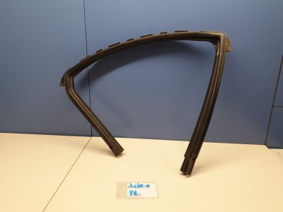 Уплотнитель стекла двери задний правый для Nissan Juke 2010-2019