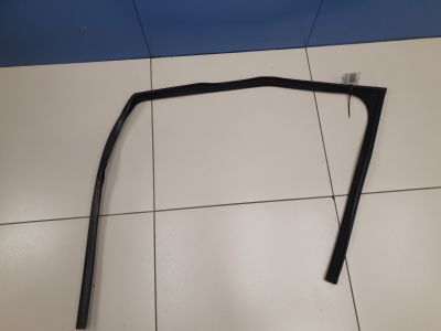 Уплотнитель стекла передней левой двери для Land Rover Discovery 2017-