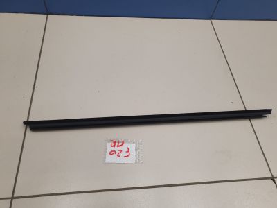 Накладка стекла переднего правого для BMW 1 F20 F21 2011-2019