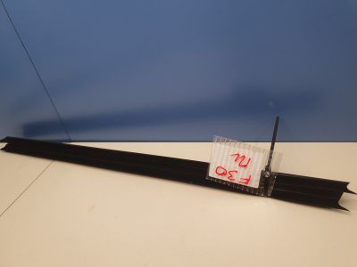 Накладка стекла передней левой двери для BMW 3 F30 2011-2018