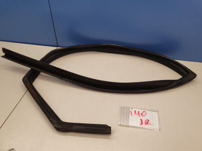 Уплотнитель стекла двери задний правый для Hyundai i40 2011-2019