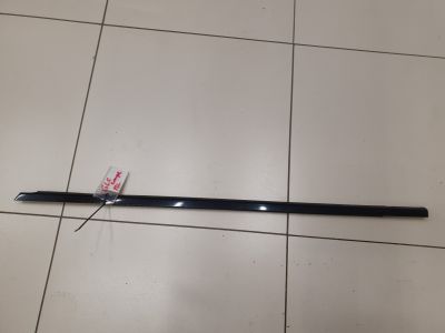 Молдинг стекла передней левой двери для Mercedes GLC-klasse X253 2015-