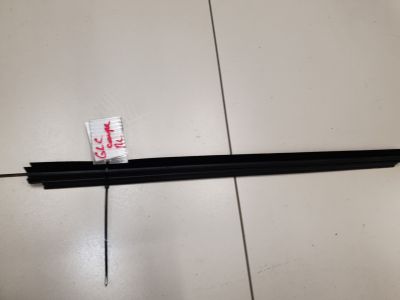 Накладка стекла передней левой двери для Mercedes GLC-klasse C253 Coupe 2016-