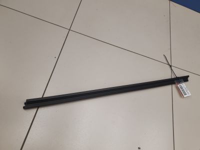 Накладка стекла переднего правого для Skoda Superb 3T 2008-2015