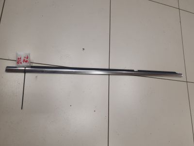 Молдинг стекла задней левой двери для Mercedes E-klasse W212 2009-2016