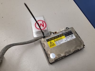 Блок ксеноновой лампы для Toyota Avensis T25 2003-2008