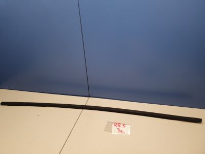 Молдинг стекла задней левой двери для Land Rover Range Rover 2002-2012