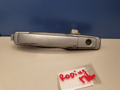 Ручка двери нaружная левая передняя для SsangYong Rodius Stavic 2003-2013