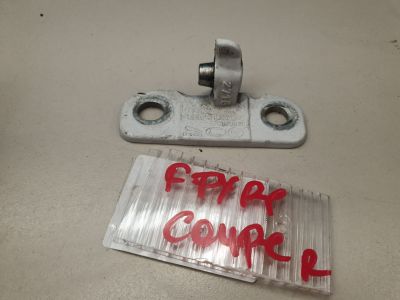 Петля двери передней правой нижняя для Jaguar F-TYPE 2013-