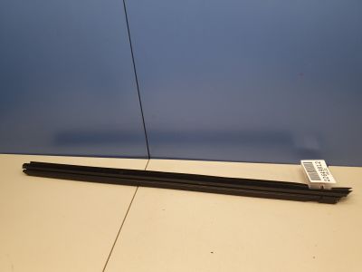 Накладка стекла передней левой двери для Mercedes E-klasse W212 2009-2016