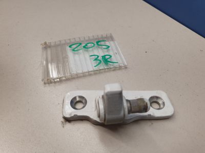 Петля двери задней правой верхняя для Mercedes C-klasse W205 2014-