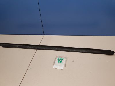 Уплотнитель двери задней правой для Mercedes S-klasse W221 2005-2013