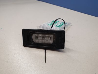 Фонарь подсветки номерного знака для Audi A4 B8 2007-2015