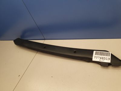 Накладка петли двери багажника правая для Porsche Cayenne 955 957 2003-2010