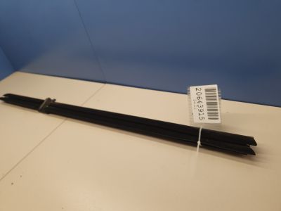 Накладка стекла заднего левого для BMW 5 F10 2009-2017