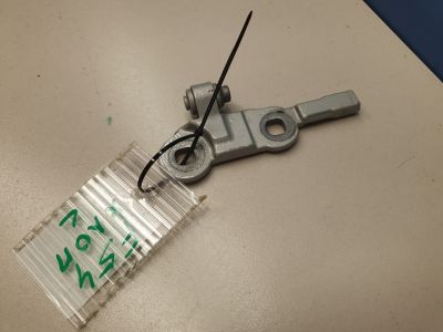 Петля двери багажника левая верхняя для Mini Clubman F54 2015-2021