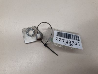 Петля двери передней левой нижняя для Opel Corsa D 2006-2015