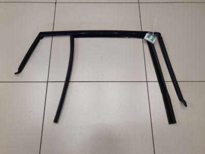 Уплотнитель стекла двери задний правый для BMW X4 G02 2018-