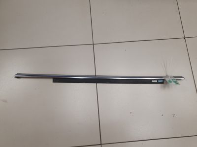 Молдинг стекла задней правой двери для Audi A8 S8 D4 2010-2017