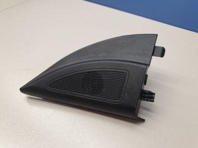 Накладка зеркала левого внутренняя для Hyundai i30 2012-2017