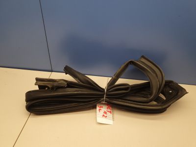 Уплотнитель двери задней левой для Chevrolet Volt 1 2010-2015