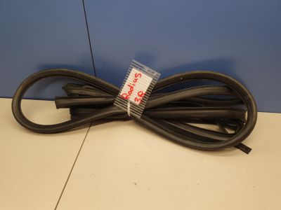 Уплотнитель двери задней правой для SsangYong Rodius Stavic 2003-2013