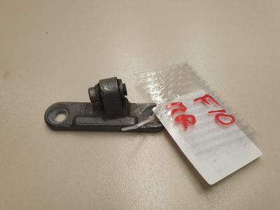 Петля двери передней правой верхняя для BMW 5 F10 2009-2017