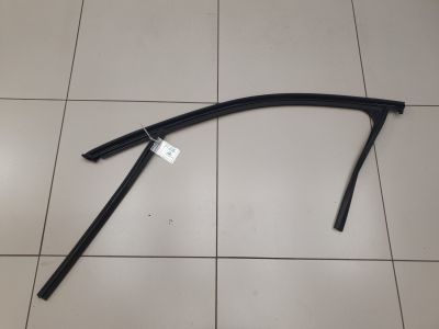 Уплотнитель стекла передней левой двери для BMW X4 F26 2014-2018