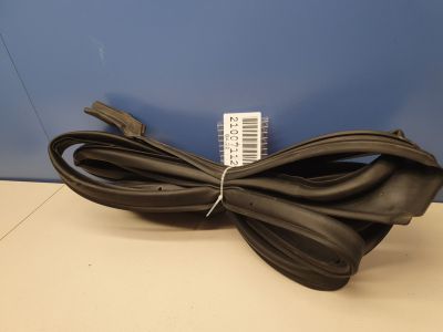 Уплотнитель двери задней правой для Chevrolet Volt 1 2010-2015