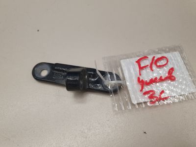 Петля двери задней левой нижняя для BMW 5 F10 2009-2017