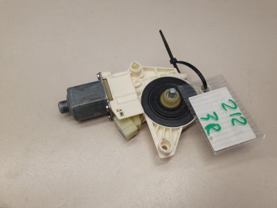 Моторчик стеклоподъёмника задний правый для Mercedes E-klasse W212 2009-2016